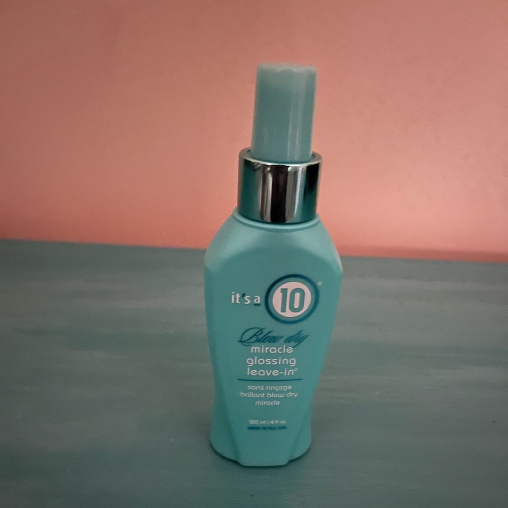 It’s a 10 miracle glossing leave in